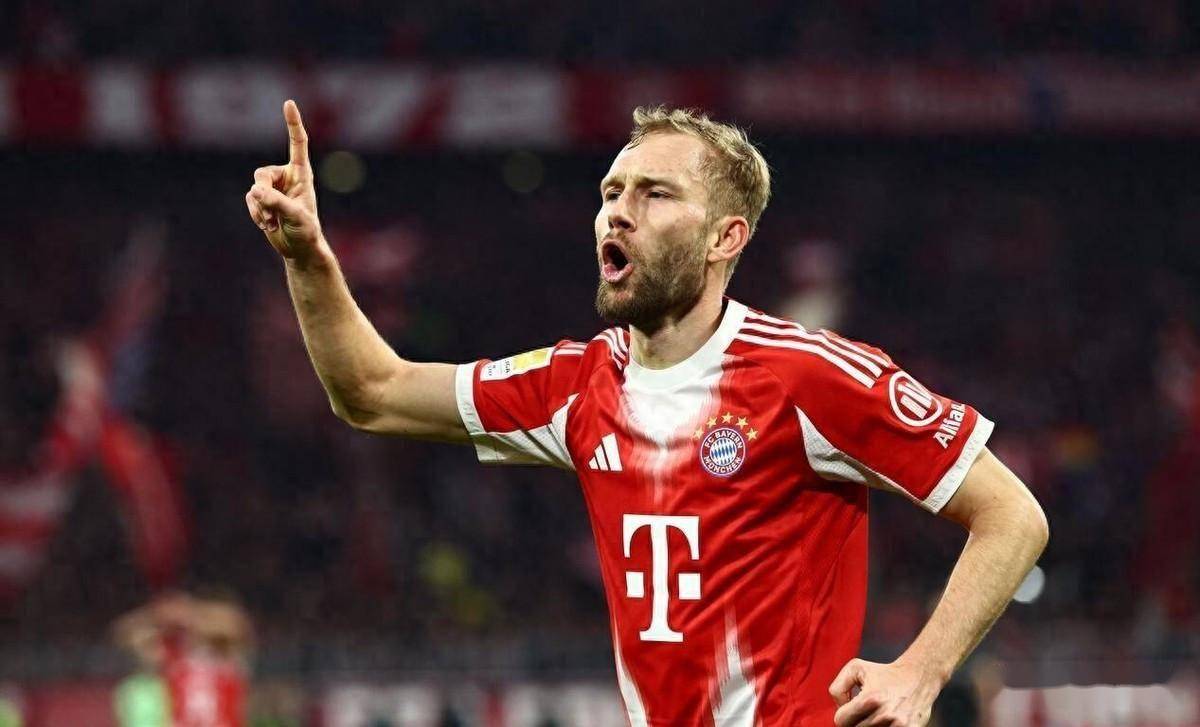 穆西亚拉建功、拜仁4-1碾压门兴，豪取德甲5连胜！积分榜14分领先