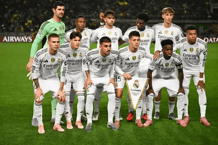 哈兰德对决残阵皇马！欧冠生死战，曼城能否主场翻盘救赎